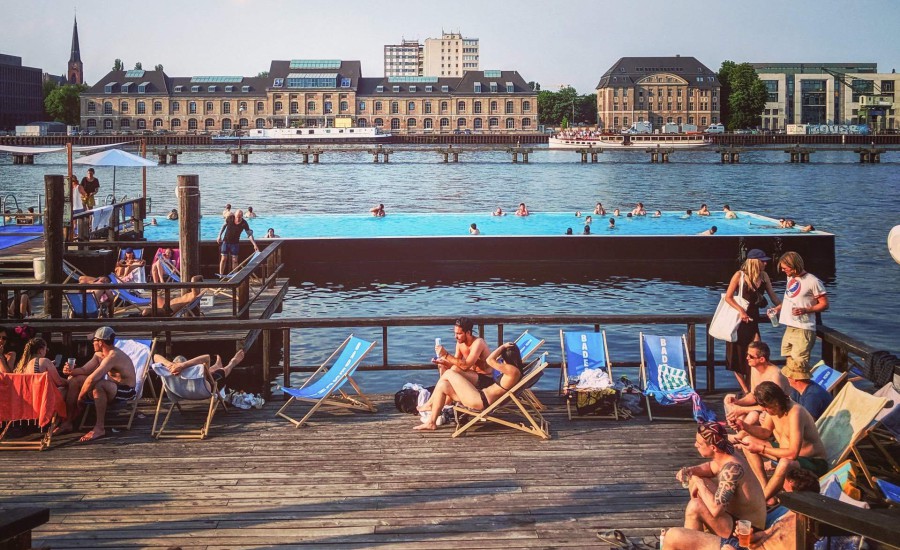 Badeschiff Berlin